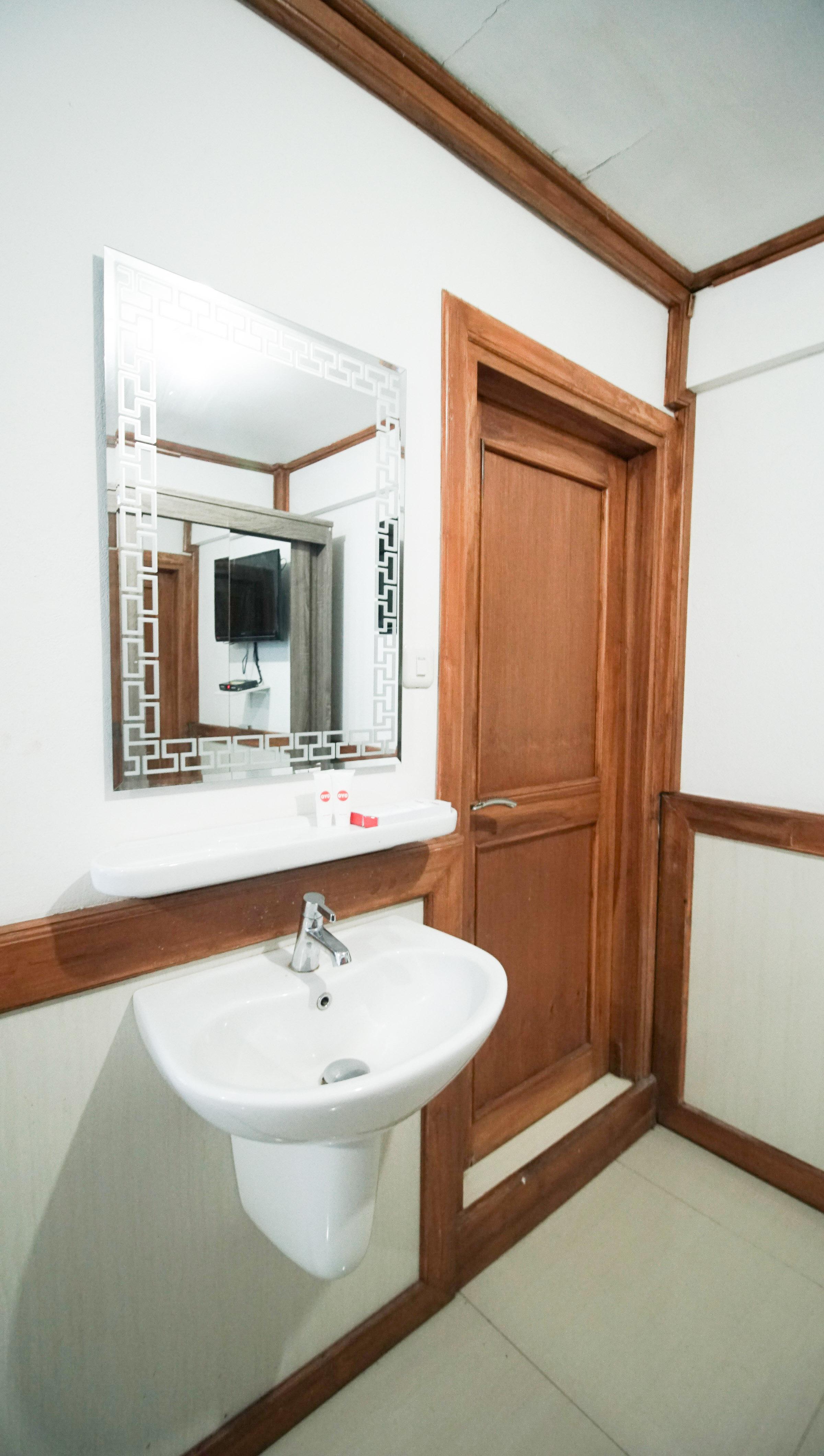 Oyo 1209 Tirtasari Nice Guesthouse Bandung Zewnętrze zdjęcie